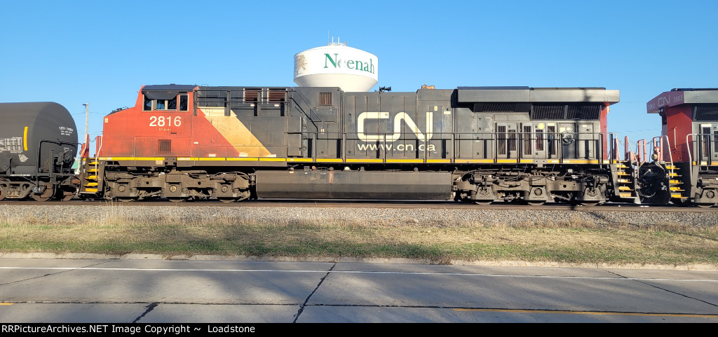 CN 2816